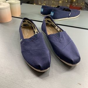 🆕TOMS Shoes🆕